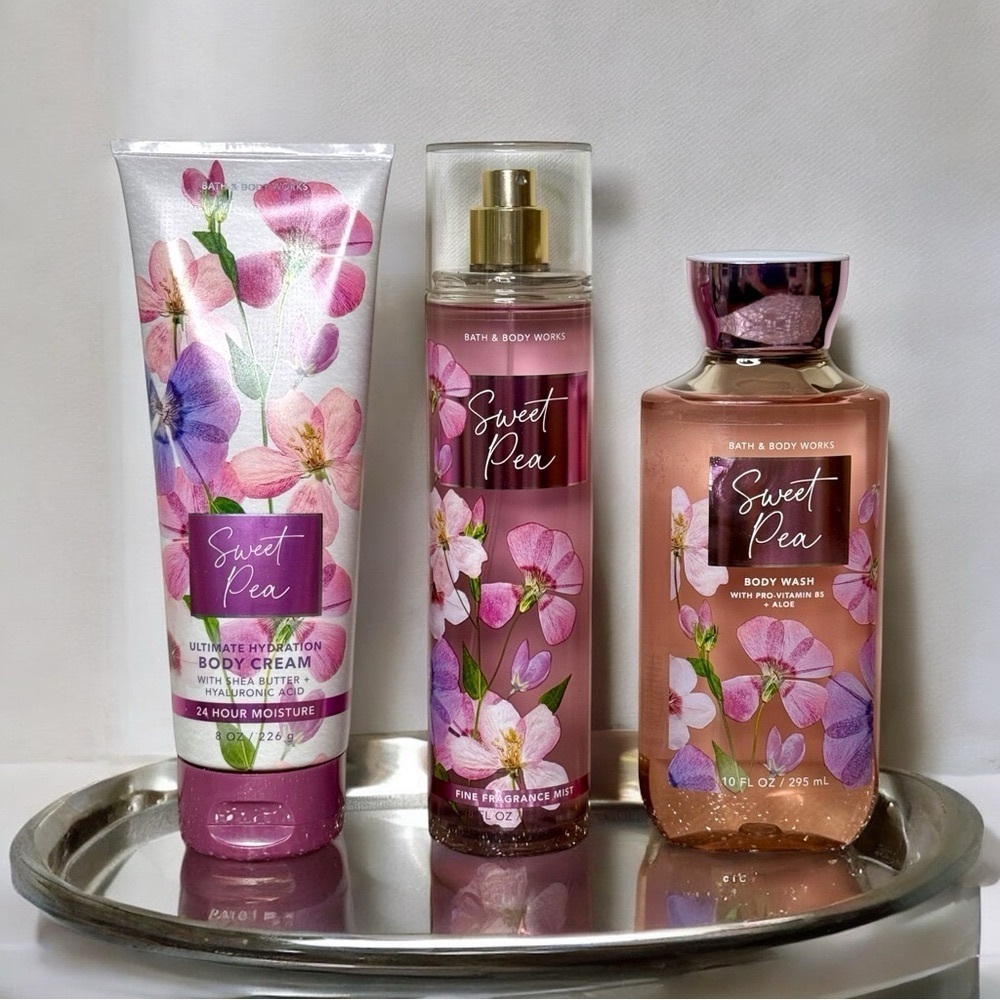Bath and Body Works Sweet Pea Body Care Gift Set NWT